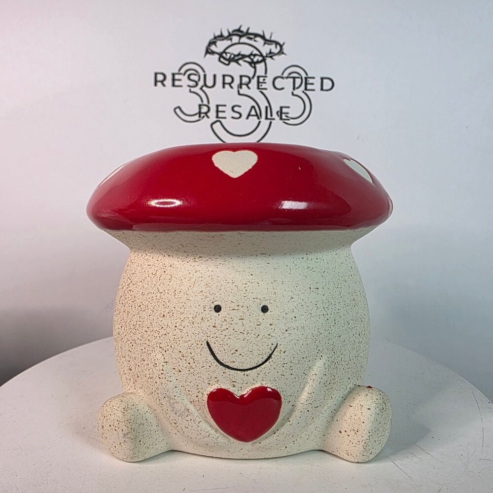BELAVI Valentines Day Ceramic Mushroom Shaped Planter With Red & White Heart Des